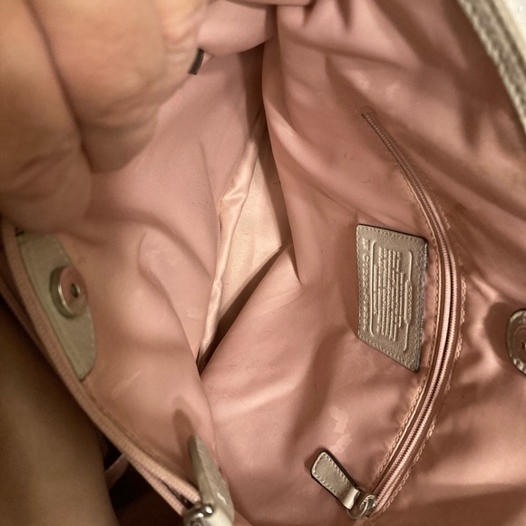 Coach Penelope Pebbled Leather Tote North South Taupe Ivory #C1282-F19264 - Picture 7 of 14